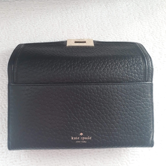 Kate Spade Wallet - Picture 7 of 11